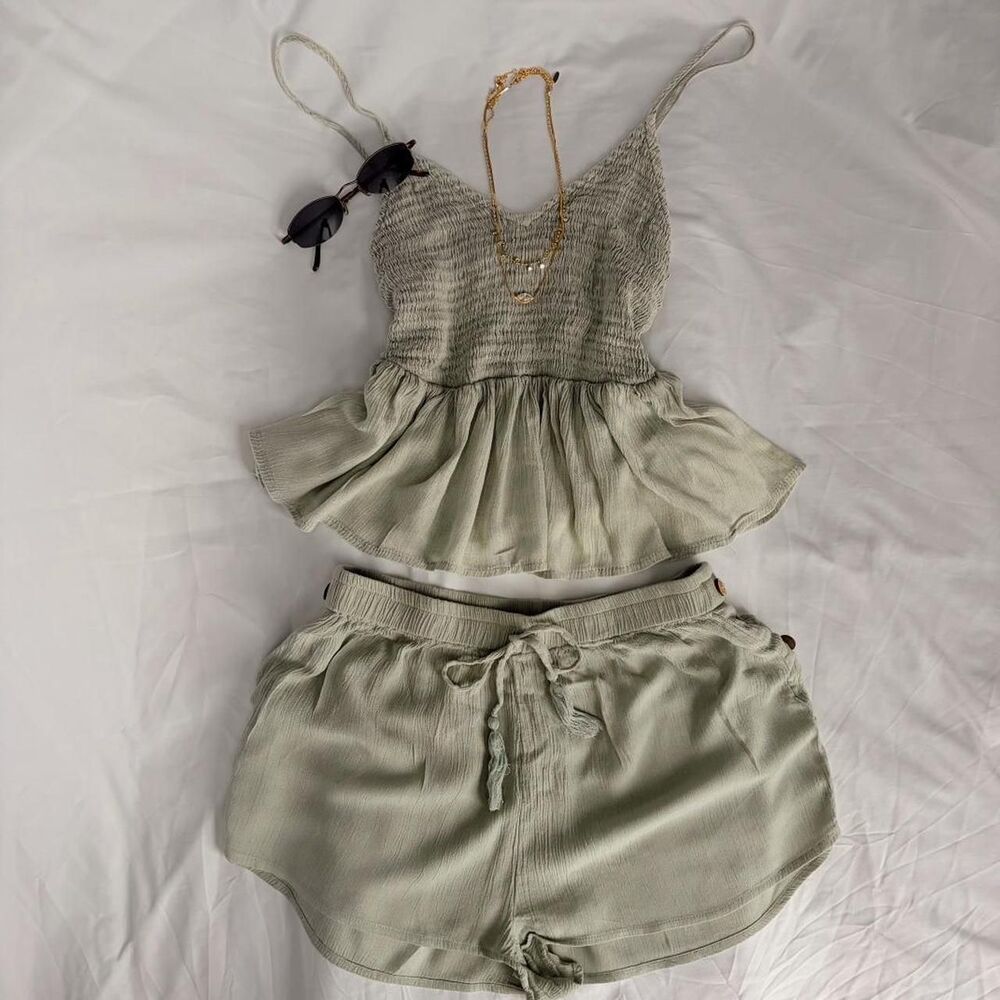 Sage green crinkle gauze matching two-piece
